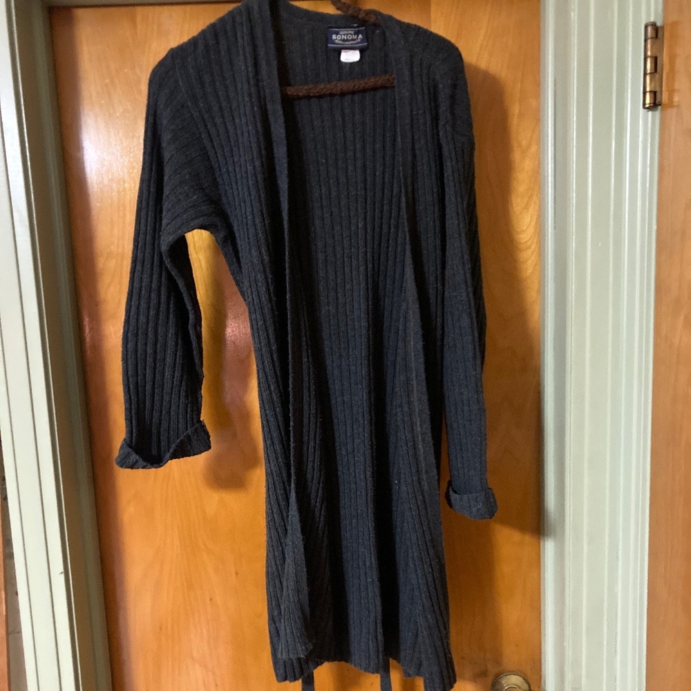 Kohls Genuine Sonoma Jean Company Long Dark Gray Sweater Made in USA Size M